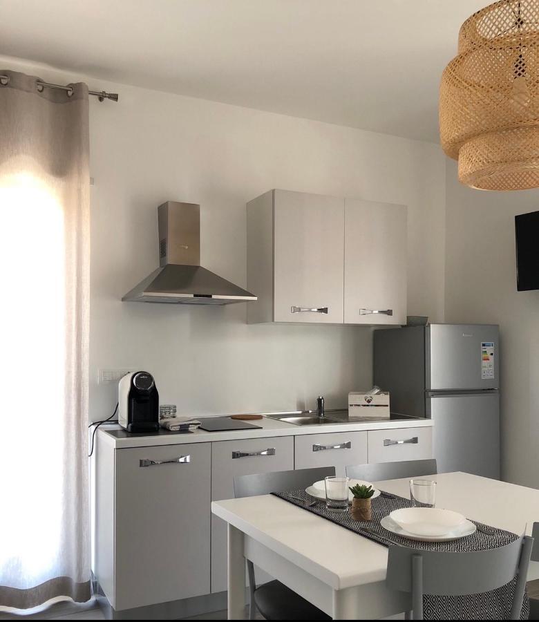 B&B Luxury Apartments Pulsano Exterior foto